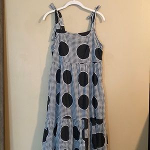 NWOT Carly Jean Los Angeles Natalie dress in sz Medium